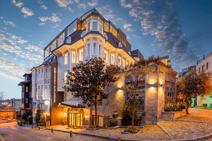 منشأة Amiral Palace Hotel