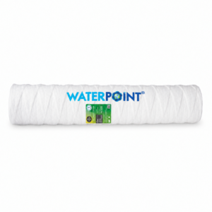 فلتر خيطي جامبو 20 بوصة 5 ميكرون؛ هيكل بخيط أبيض ملفوف وملصق أخضر وشعار Water Point، منظر أمامي أفقي